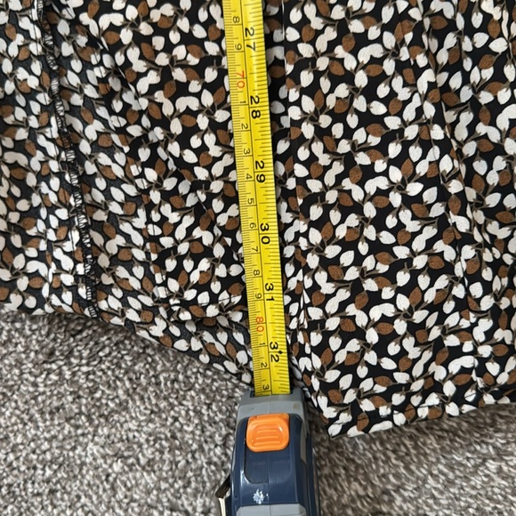 Max Studio Floral Black and White Women's Skirt - Picture 10 of 10